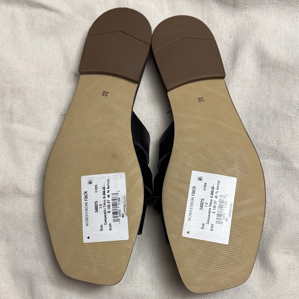 Bruno Magli Black Leather Knot Slide Sandals - Picture 3 of 3